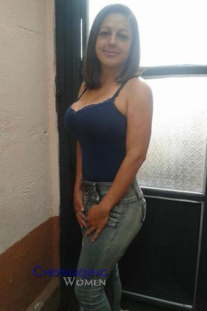 156378 - Kathya Age: 44 - Costa Rica