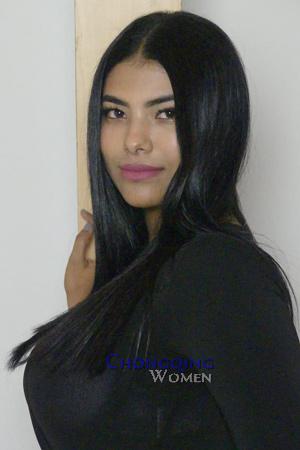 204156 - Lili Age: 25 - Colombia