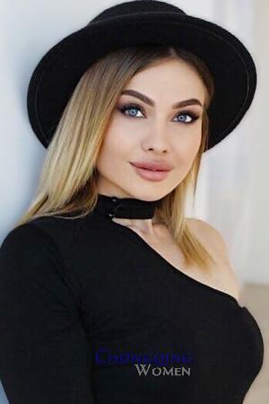 205163 - Nellya Age: 31 - Russia