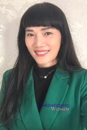 226203 - Xiaolan Age: 56 - China