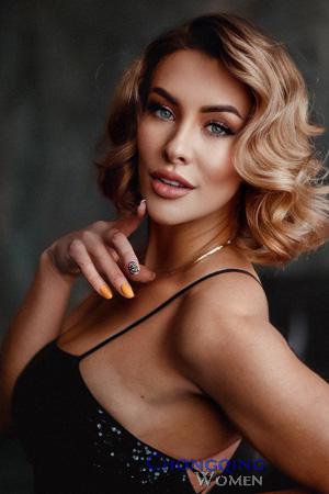 227349 - Kristina Age: 38 - Ukraine