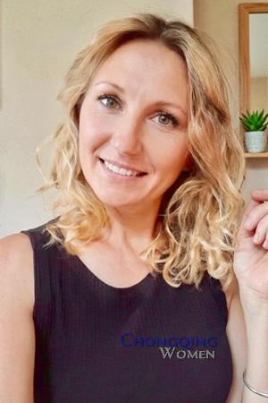 228569 - Oksana Age: 45 - Ukraine