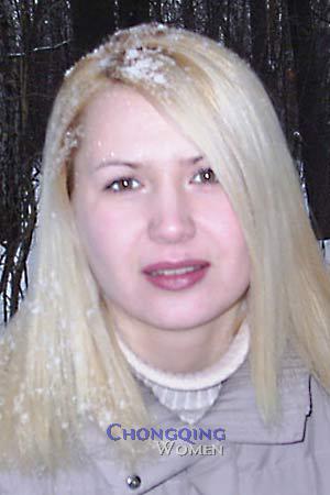 69308 - Irina Age: 33 - Russia