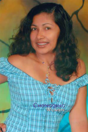 82206 - Carmen Age: 44 - Colombia