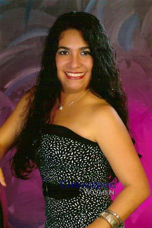 88334 - Claudia Age: 36 - Colombia